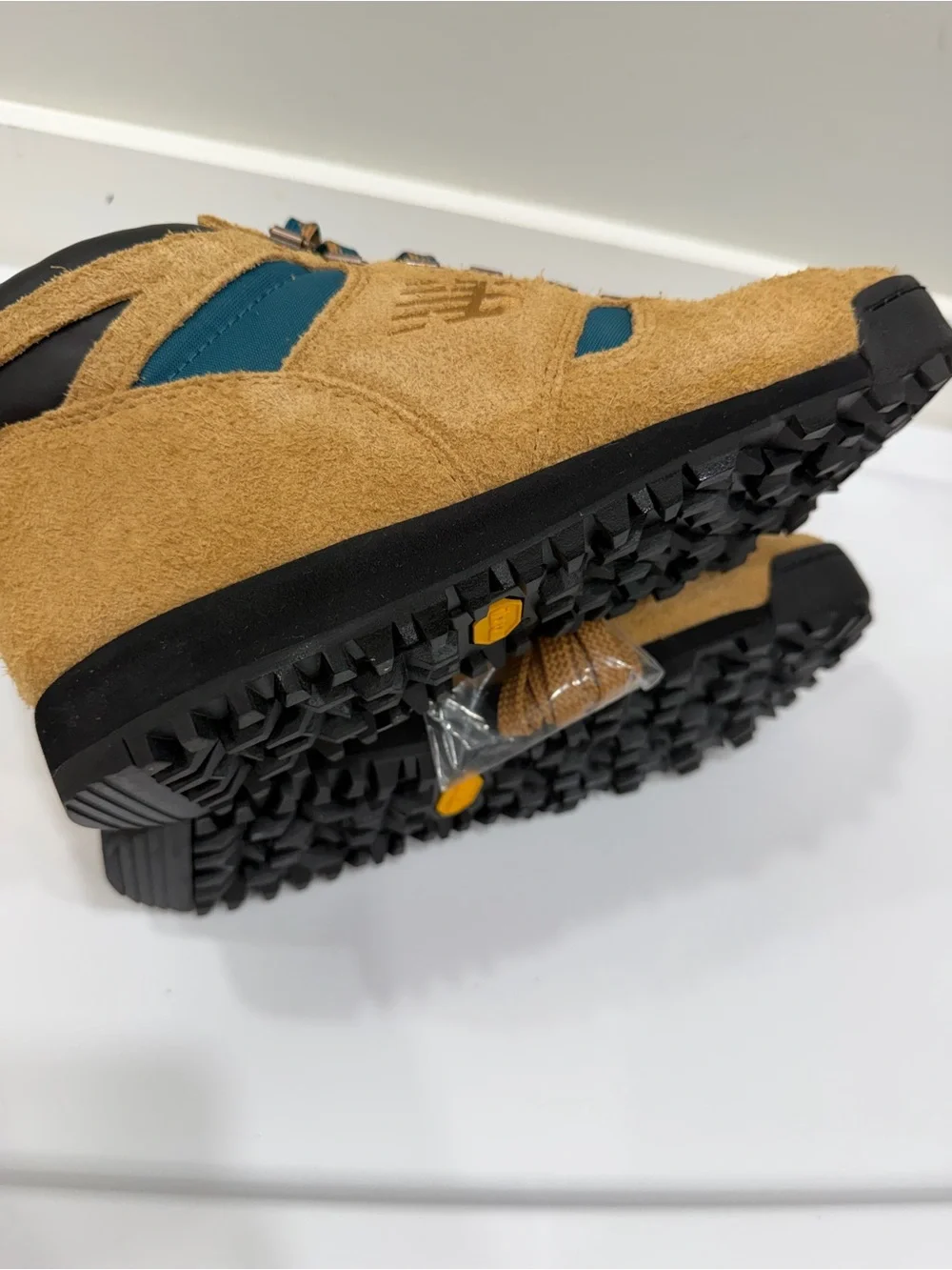 New Balance Men’s Urainaa Trail Hiker Shoes Boots Size 8.5